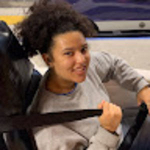 Meet your Posher, Alexia